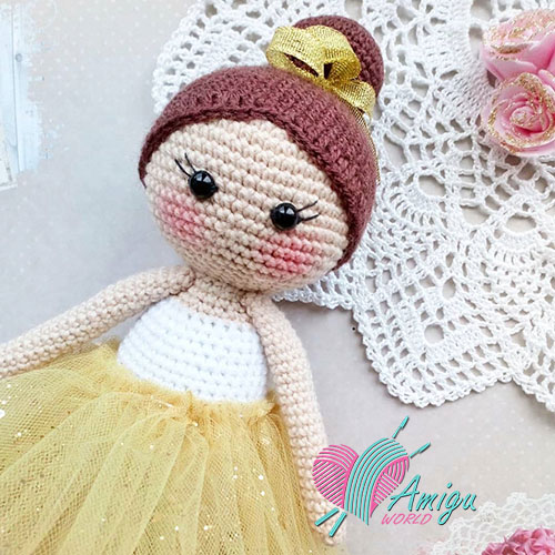 Ballerina doll amigurumi crochet pattern