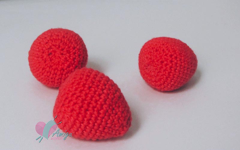 Strawberry amgurumi