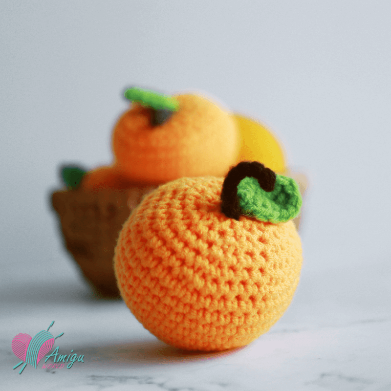 Amigurumi orange free pattern by Amigu World