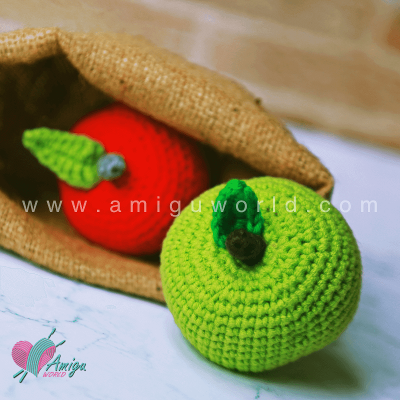 Cute apple amigurumi crochet pattern by AmiguWorld