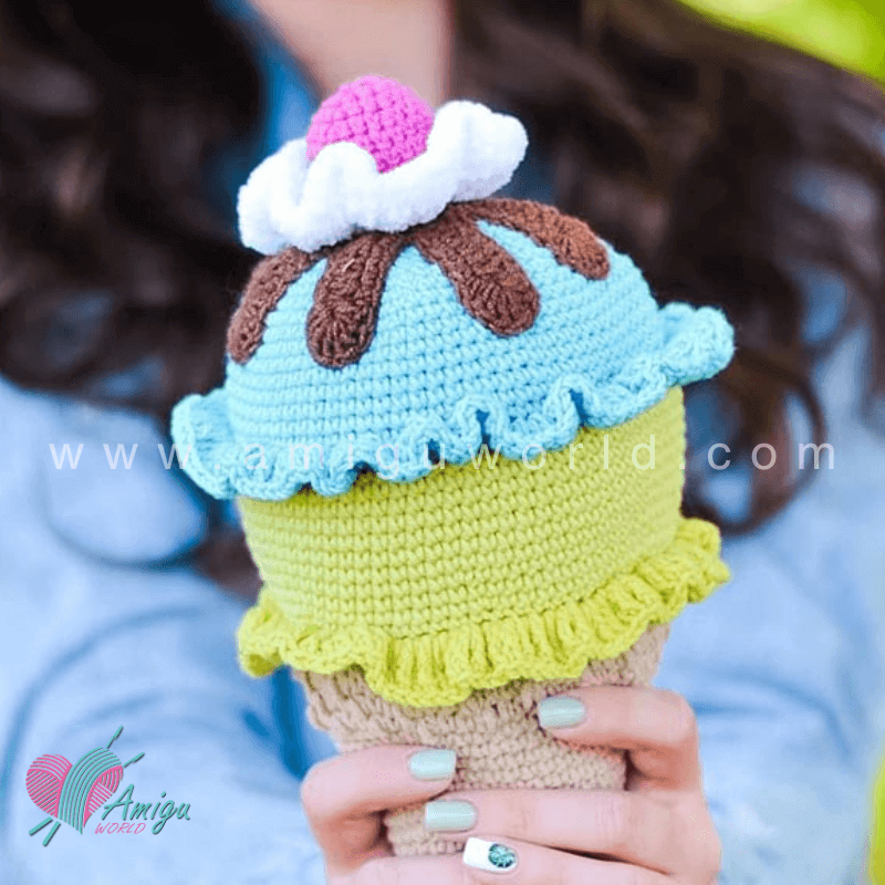 Big ice cream plushie amigurumi crochet pattern for oversized food crochet projects