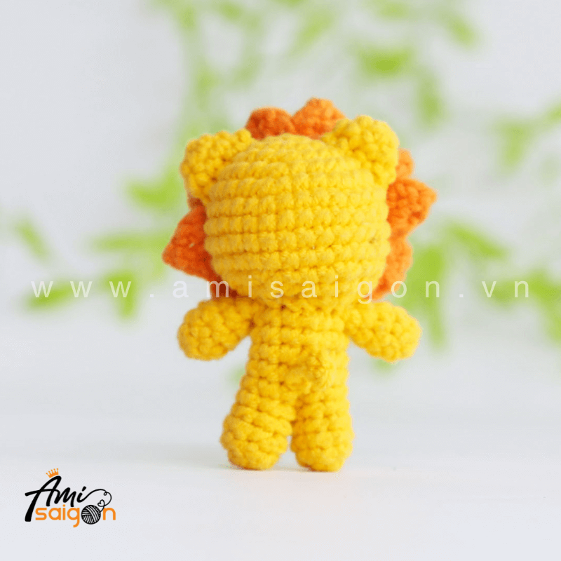 Móc phần đầu cho bé sư tử amigurumi