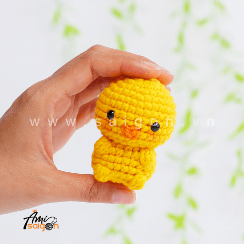 Soft Little No Sew Chicken Amigurumi Free Crochet Pattern