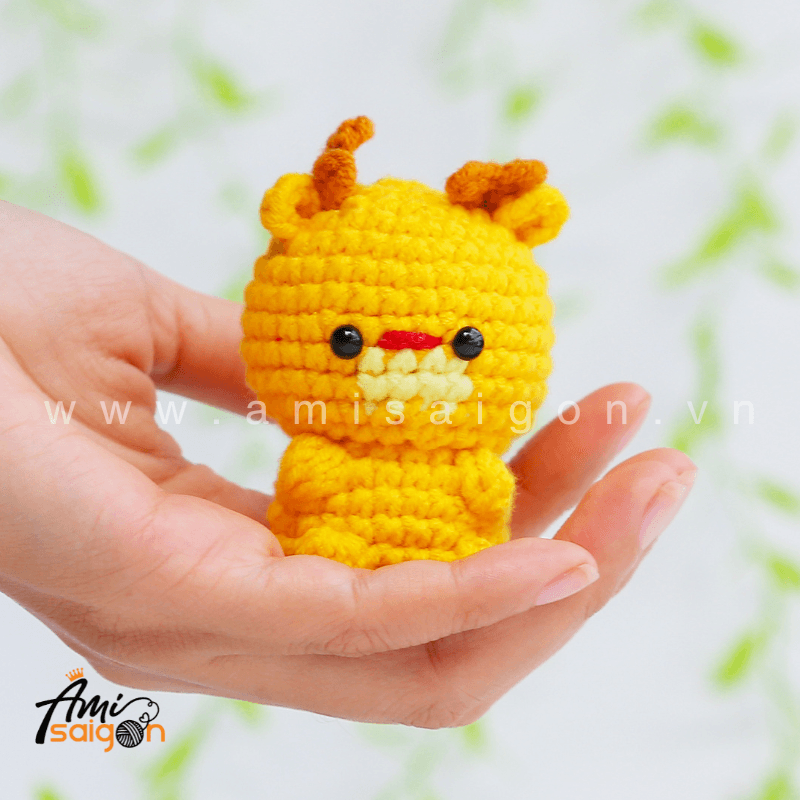 Tiny reindeer amigurumi handmade gift idea for Christmas